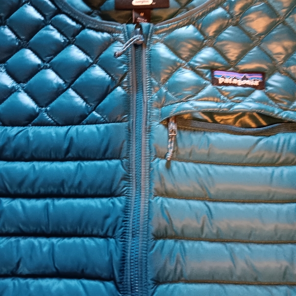 Patagonia AlpLight Down Pullover - Picture 10 of 14